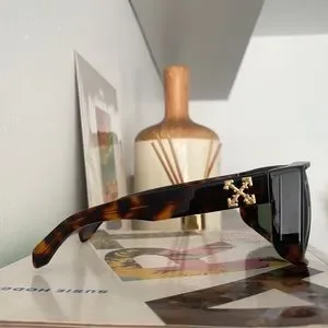 Off-White | Accessories | Offwhite Alps Arrow Acetate Shield  display picture 1